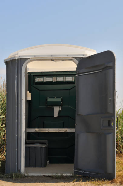 Best Porta potty rental near me  in St Joseph, MI